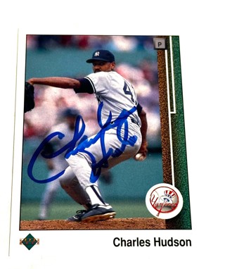 1989 Upper Deck CHARLES HUDSON Autographed Baseball Card #586 YANKEES